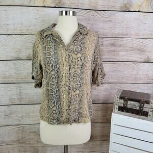 Wild Fable Snakeskin Button Down‎ Collar Crop XS